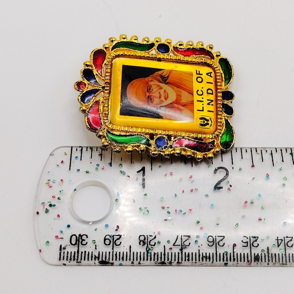 Vintage Shirdi SAI Baba Idol Metal Statue for Car Dashboard - Picture 3 of 3